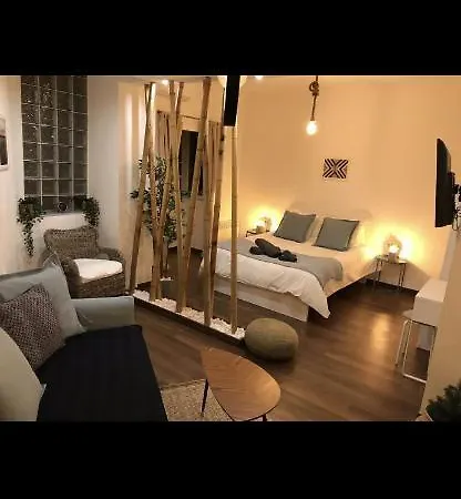 Apartment Central Flat ,mitropoleos St. Thessaloniki